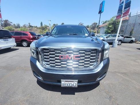 Used 2020 GMC Yukon XL Denali AWD/4WD image 3