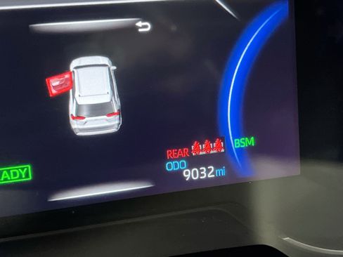 Used 2024 Toyota RAV4 XLE w/ Convenience Package image 29