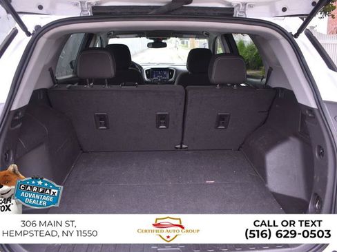 Used 2024 GMC Terrain SLE AWD/4WD image 31