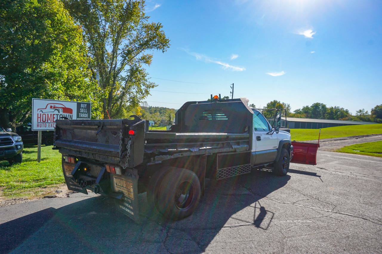 Used 2007 Chevrolet Silverado 3500 4x4 Regular Cab w/ Snow Plow Prep Package image 3