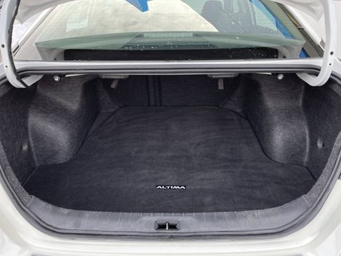 Used 2023 Nissan Altima 2.5 SV image 35