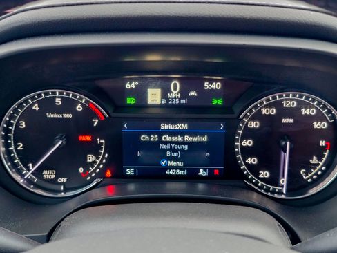 Used 2025 Cadillac CT4 Luxury image 36