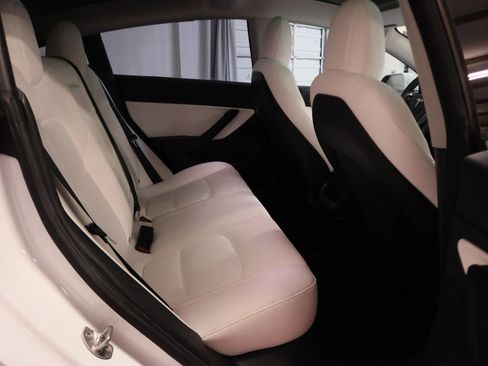 Used 2021 Tesla Model 3 Long Range AWD/4WD image 18