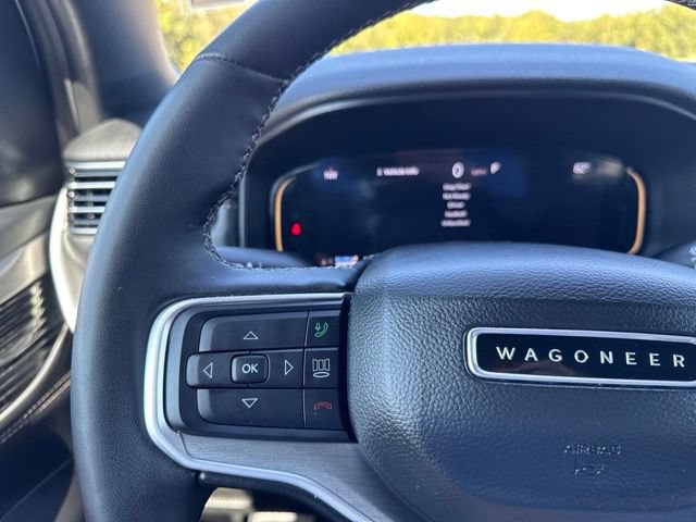 Used 2025 Jeep Wagoneer Series II AWD/4WD image 14