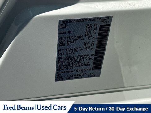 Used 2019 Nissan Pathfinder Platinum image 36