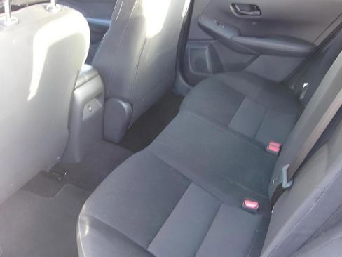 Used 2025 Nissan Sentra SV FWD image 9