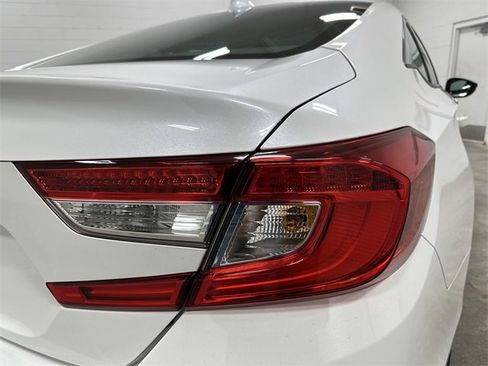 Used 2021 Honda Accord EX-L image 22