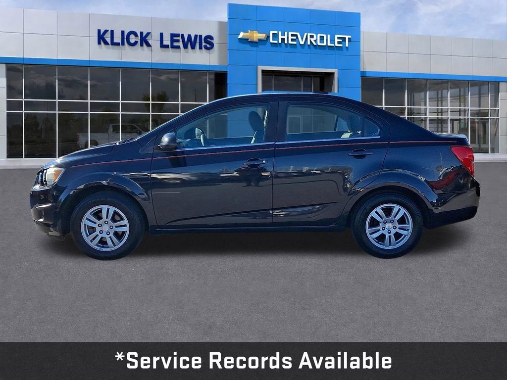 Used 2015 Chevrolet Sonic LT FWD image 4