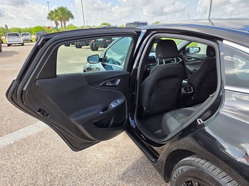 Used 2024 Chevrolet Malibu LT FWD image 14