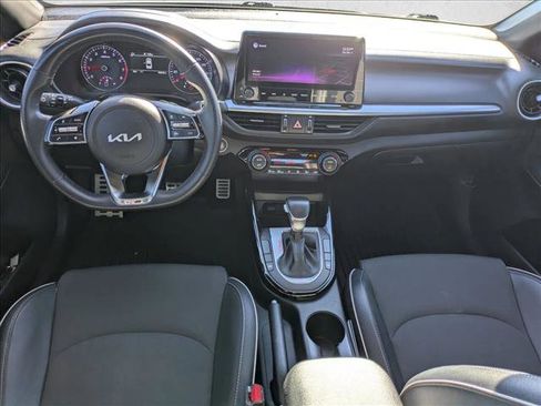 Used 2022 Kia Forte GT-Line image 17