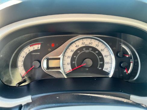 Used 2013 Toyota Sienna SE FWD image 15