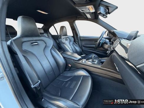 Used 2018 BMW M3 image 13