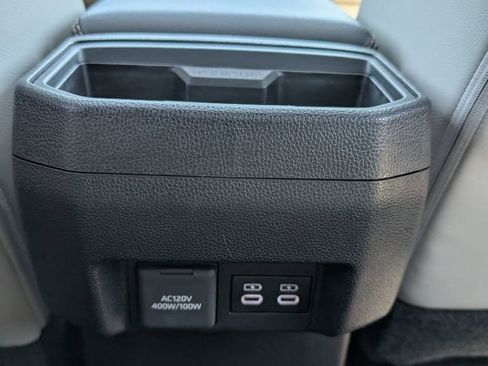 Certified 2025 Toyota Tacoma Limited AWD/4WD image 22