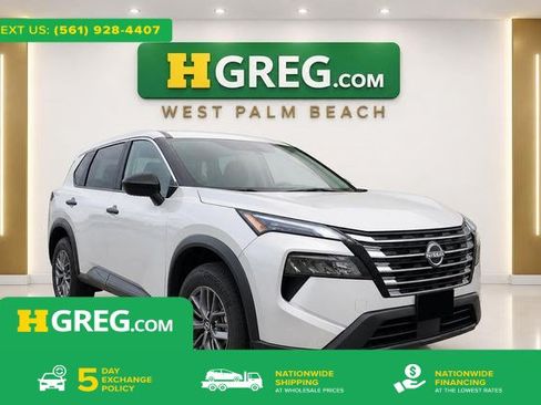 Used 2025 Nissan Rogue S FWD image 1