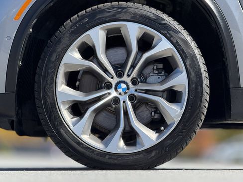 Used 2018 BMW X5 xDrive50i w/ Executive Package image 19