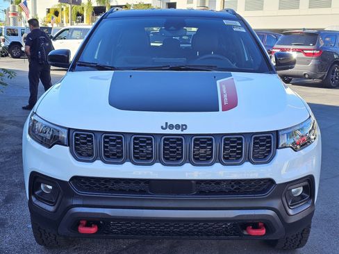 New 2026 Jeep Compass Trailhawk image 2