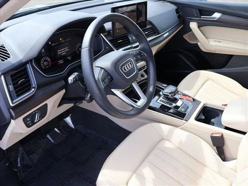 Used 2023 Audi Q5 2.0T Premium Plus w/ Premium Plus Package AWD/4WD image 14