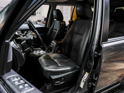 Used 2015 Land Rover LR4 HSE LUX AWD/4WD image 37