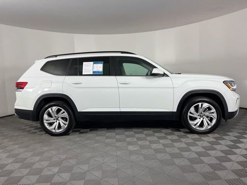 Used 2023 Volkswagen Atlas SE image 12