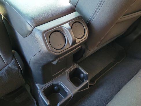 Used 2020 Jeep Wrangler Sport AWD/4WD image 18