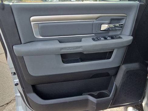 Used 2016 RAM 1500 Big Horn image 9