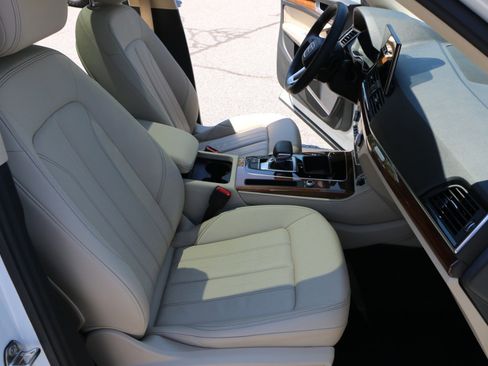 Used 2023 Audi Q5 2.0T Premium Plus AWD/4WD image 30