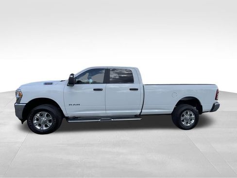Used 2023 RAM 2500 Big Horn w/ Level 1 Equipment Group AWD/4WD image 14