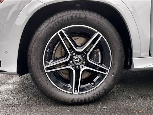 New 2026 Mercedes-Benz GLE 450 4MATIC image 12
