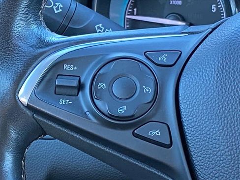 Used 2017 Buick Envision Essence image 8