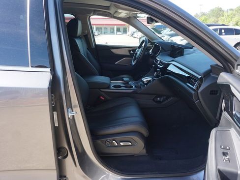Used 2023 Acura MDX SH-AWD image 18