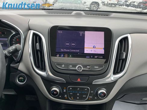 Used 2019 Chevrolet Equinox LT image 23