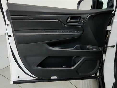 Used 2024 Honda Odyssey EX-L image 11