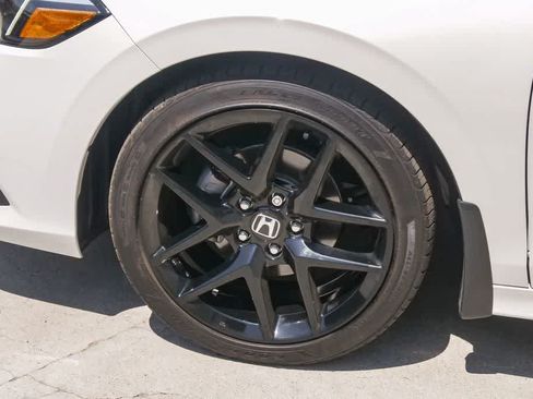 Used 2024 Honda Civic Sport image 5