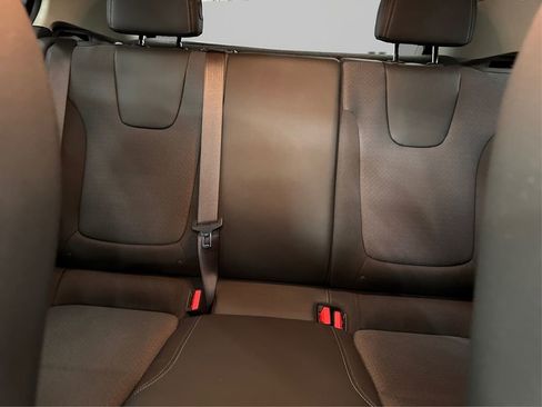 Used 2024 Buick Encore GX Preferred image 18