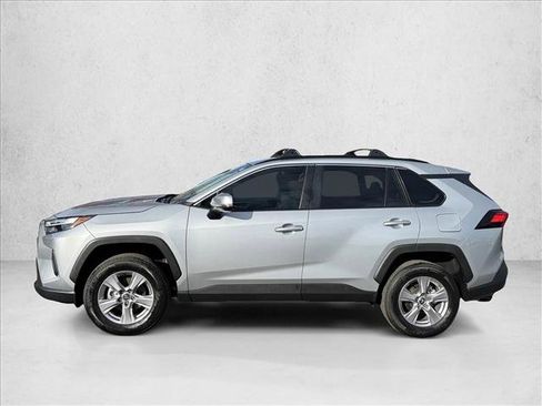 Certified 2025 Toyota RAV4 XLE image 4