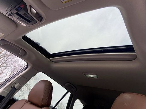 Used 2021 Subaru Outback Touring XT image 17