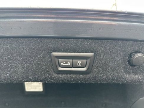 Used 2022 BMW 530i xDrive w/ Convenience Package image 45