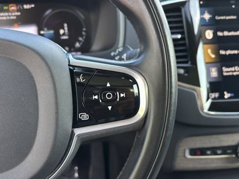 Used 2022 Volvo XC90 T8 Inscription w/ Advanced Package AWD/4WD image 9