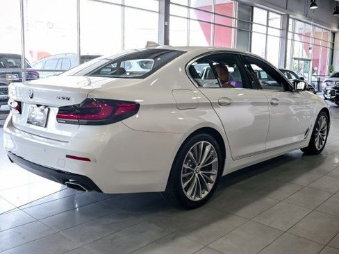 Used 2023 BMW 530i xDrive w/ Premium Package AWD/4WD image 5