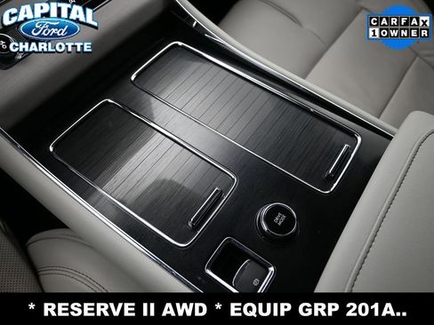 Used 2025 Lincoln Aviator Reserve w/ Equipment Group 201A image 21