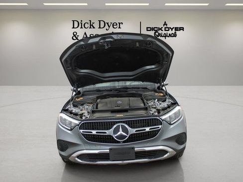 Used 2023 Mercedes-Benz GLC 300 image 36