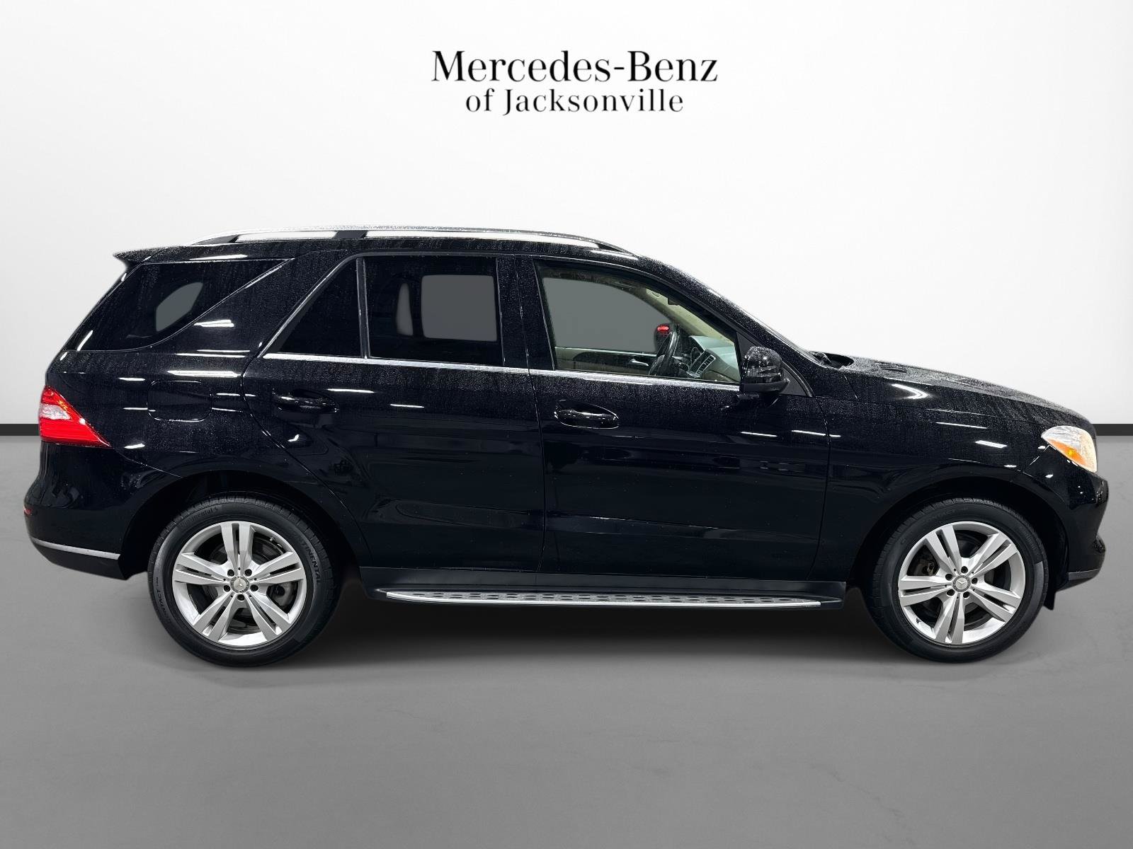 Used 2013 Mercedes-Benz ML 350 4MATIC image 2