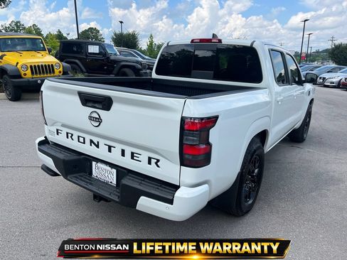 Certified 2026 Nissan Frontier SV RWD image 7