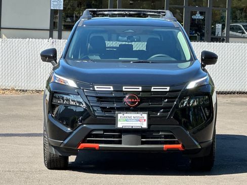 New 2026 Nissan Rogue SV AWD/4WD image 10