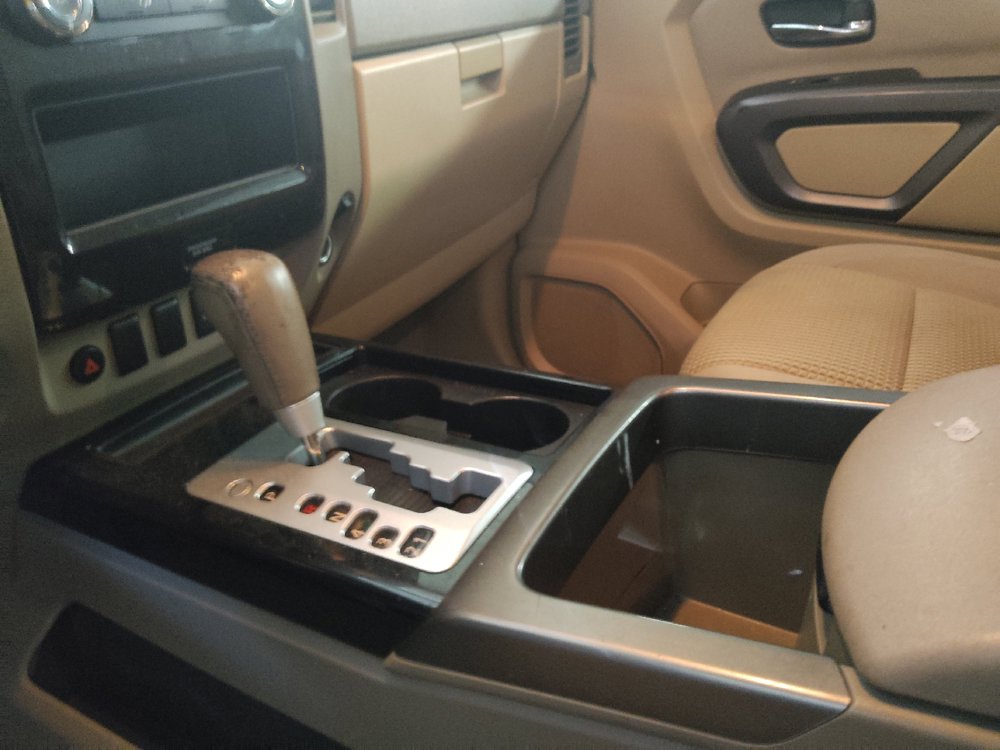 Used 2015 Nissan Titan SV w/ SV Value Truck Package AWD/4WD image 26
