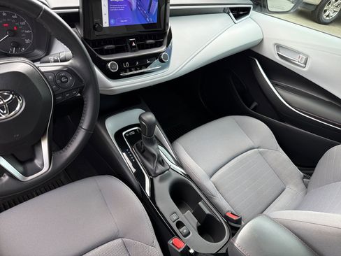 Certified 2024 Toyota Corolla SE image 9