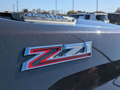 Used 2024 Chevrolet Silverado 2500 LT w/ All Star Edition image 40