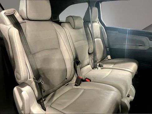 Used 2024 Honda Odyssey Elite image 25