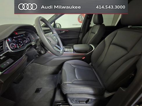 Used 2023 Audi Q7 2.0T Premium Plus w/ Premium Plus Package AWD/4WD image 18