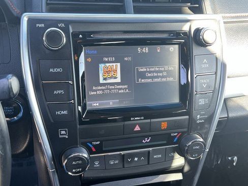 Used 2017 Toyota Camry XSE image 13